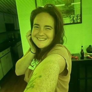 Meet your Posher, Brooke